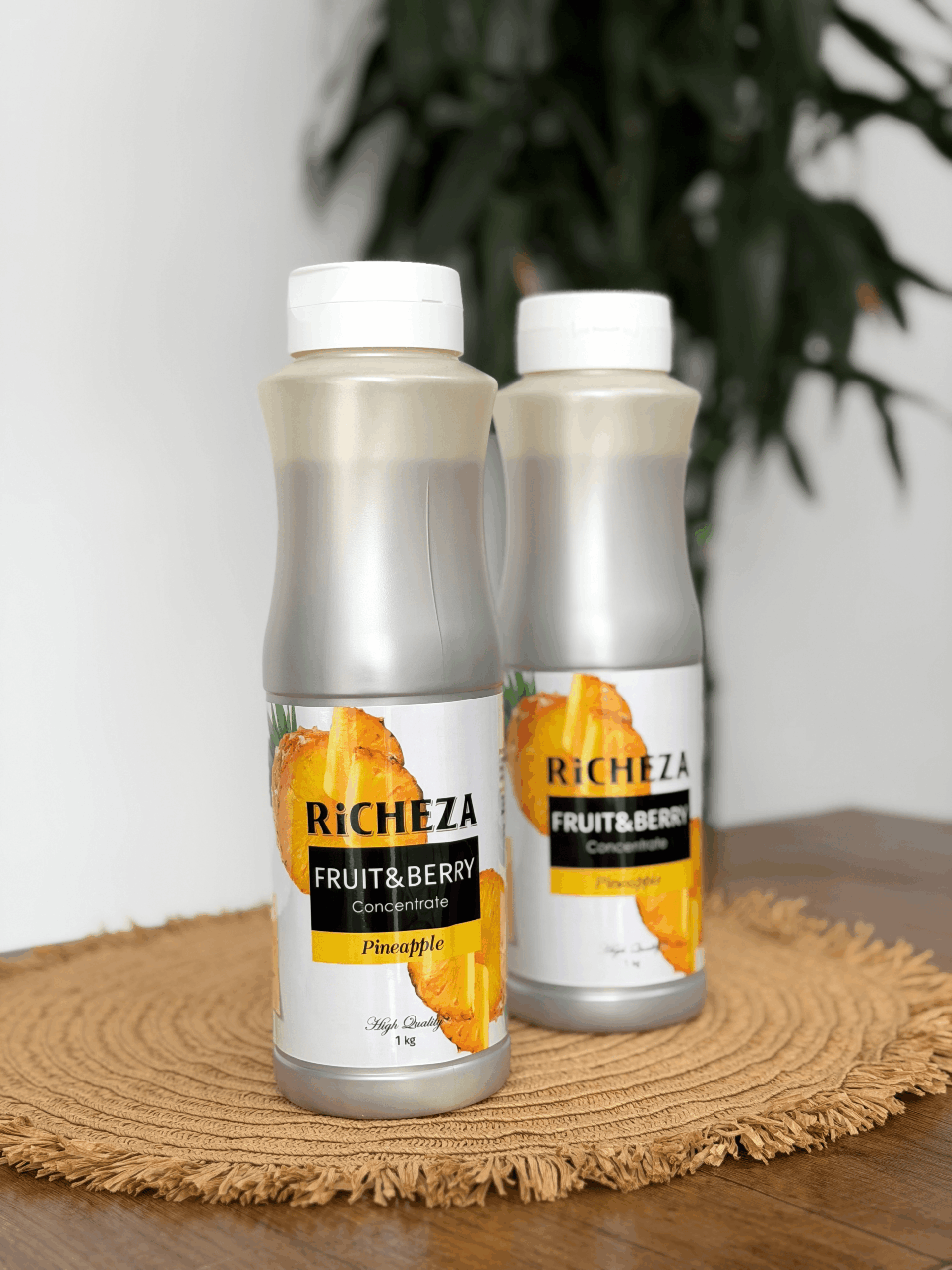 Ананас Richeza Конц